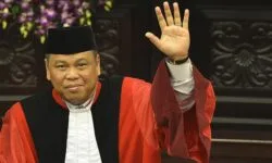 mantan hakim MK sebut putusan 90 buka peluang Gibran wapres sebagai titik awal kritik konstitusi nasional