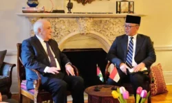 menlu sugiono temui wakil palestina