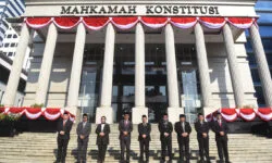 Uji UU ASN batasi polisi TNI