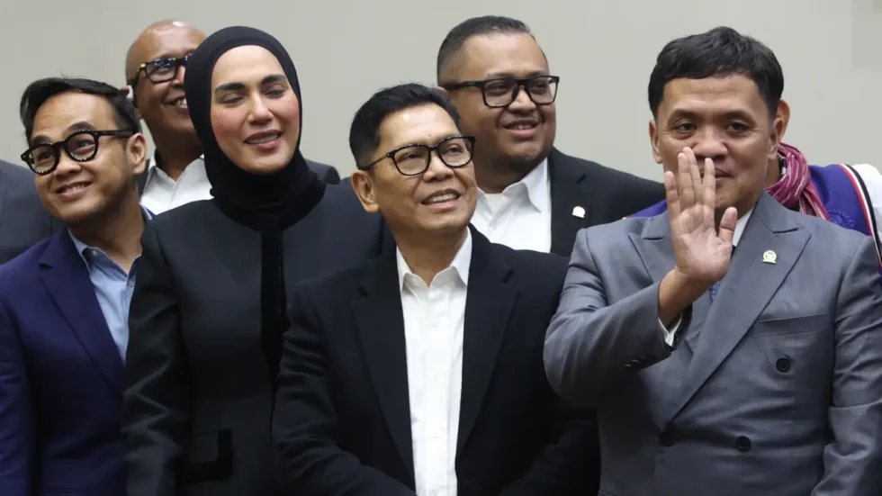 Pemilihan hakim MK dan polemik usulan DPR yang dinilai ugal-ugalan
